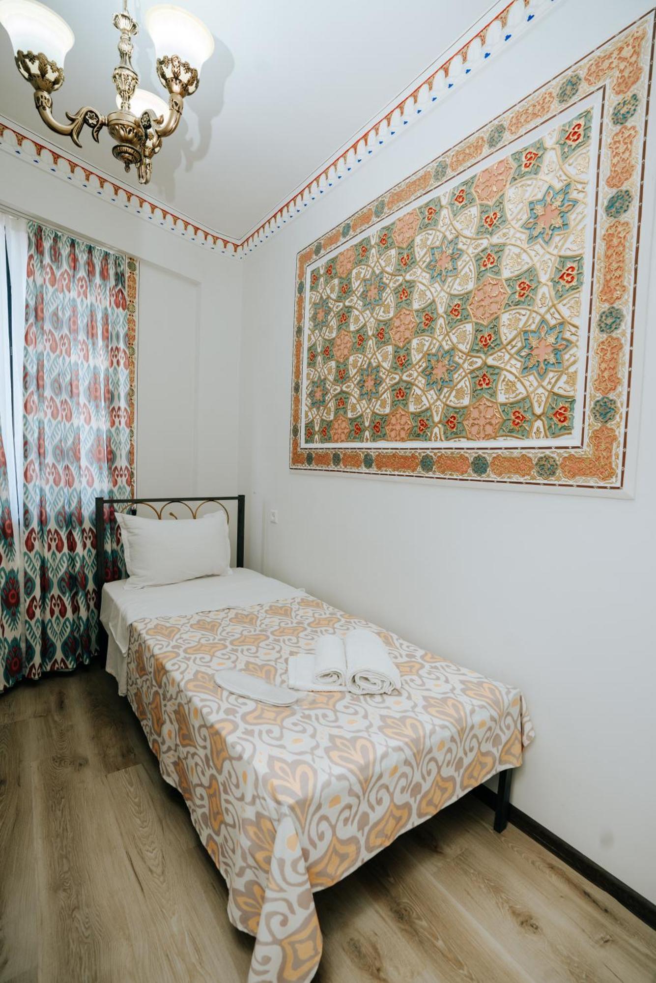 B-House Boutique With Terrace Hotel Bukhara Exterior photo
